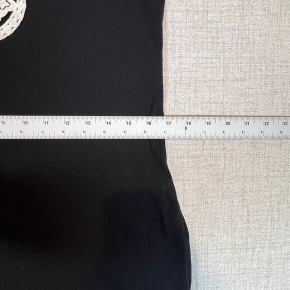 Land's End Tank Dress Black with White Embroidery and Pockets! Size XS - Picture 5 of 9